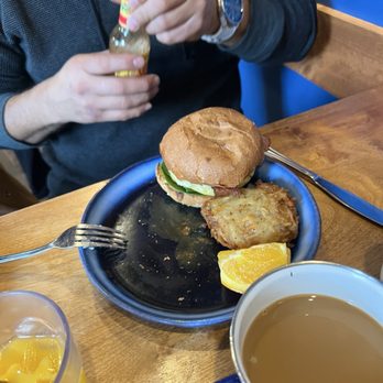 Bear Bear - Breakfast sandwich - Breakfast & Brunch Near Me - Leavenworth, Washington