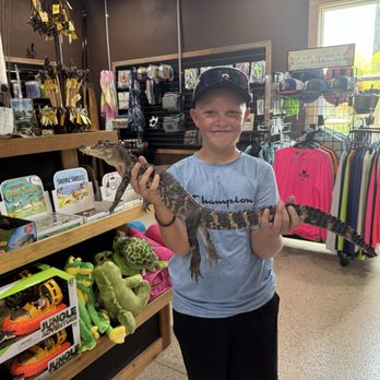 Peace River Airboat Tours - Holding a live baby alligator - Tours Near Me - Arcadia, Florida Peace River Airboat Tours - Holding a live baby alligator - Tours Near Me - Arcadia, Florida