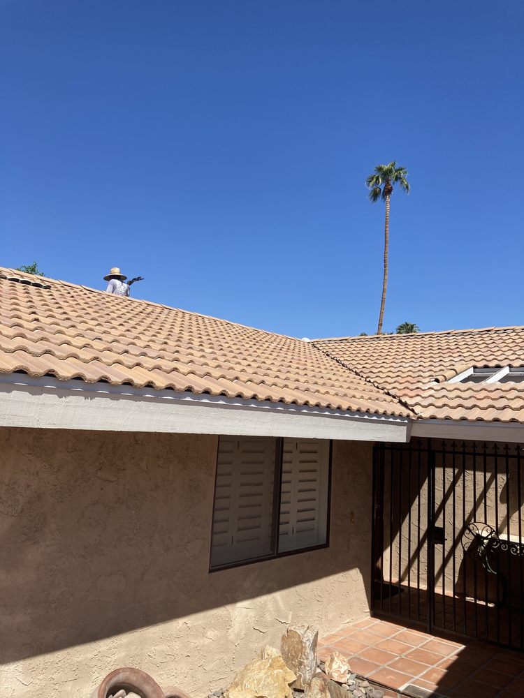 Slide of Sotelo Roofing