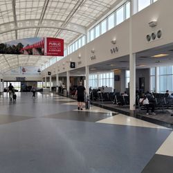 South Bend International Airport - Inside terminal
