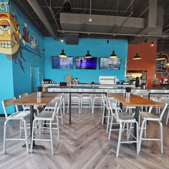 Sauce on the Side - The bar - Italian Near Me - Carmel, Indiana Sauce on the Side - The bar - Italian Near Me - Carmel, Indiana