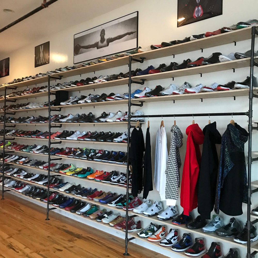 VICES SNEAKER BOUTIQUE 27 Reviews Shoe Stores 2201 Welton St