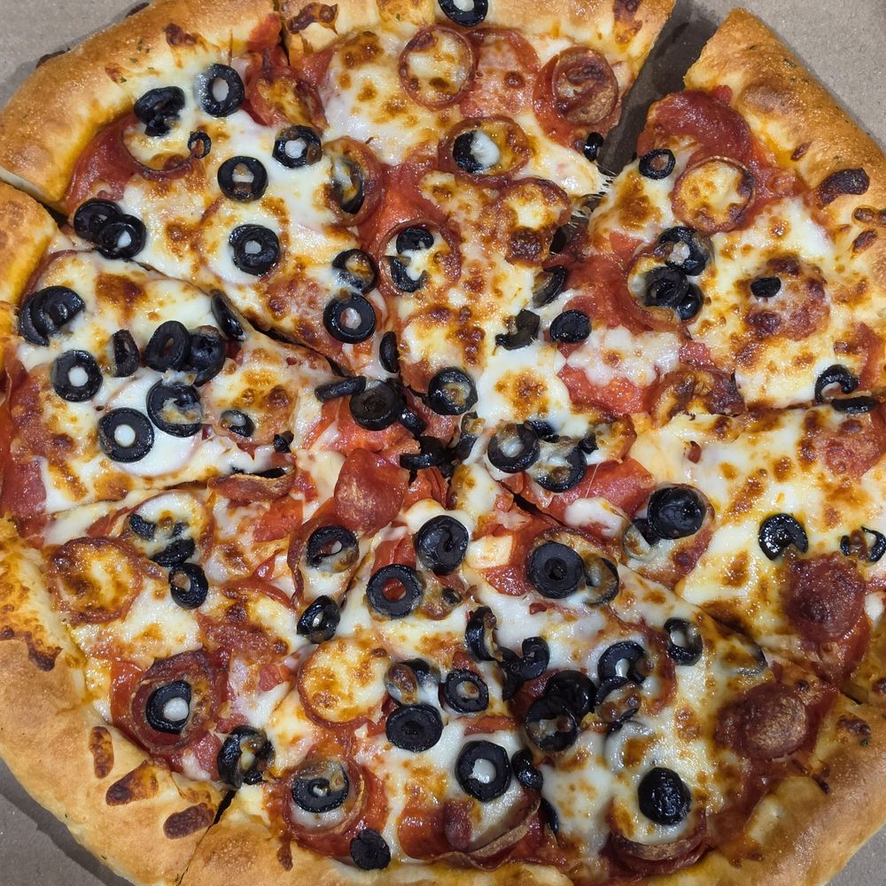 Simple Simon's Pizza - Triple pepperoni with extra cheese, black olives, and stuffed crust. - Pizza Near Me - Wagoner, Oklahoma Simple Simon's Pizza - Triple pepperoni with extra cheese, black olives, and stuffed crust. - Pizza Near Me - Wagoner, Oklahoma