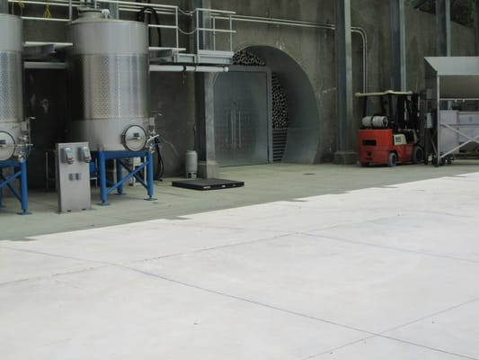 Hourglass Winery by null