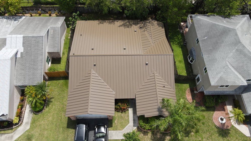 Slide of Borges Roofing