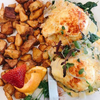 Sweet Maple - Florentine Benedict - American Near Me - San Francisco, California Sweet Maple - Florentine Benedict - American Near Me - San Francisco, California