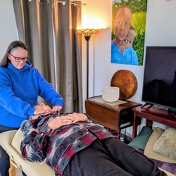 Reiki The Holy Gift - New Reiki practitioners practicing giving Reiki to each other. So much fun!
