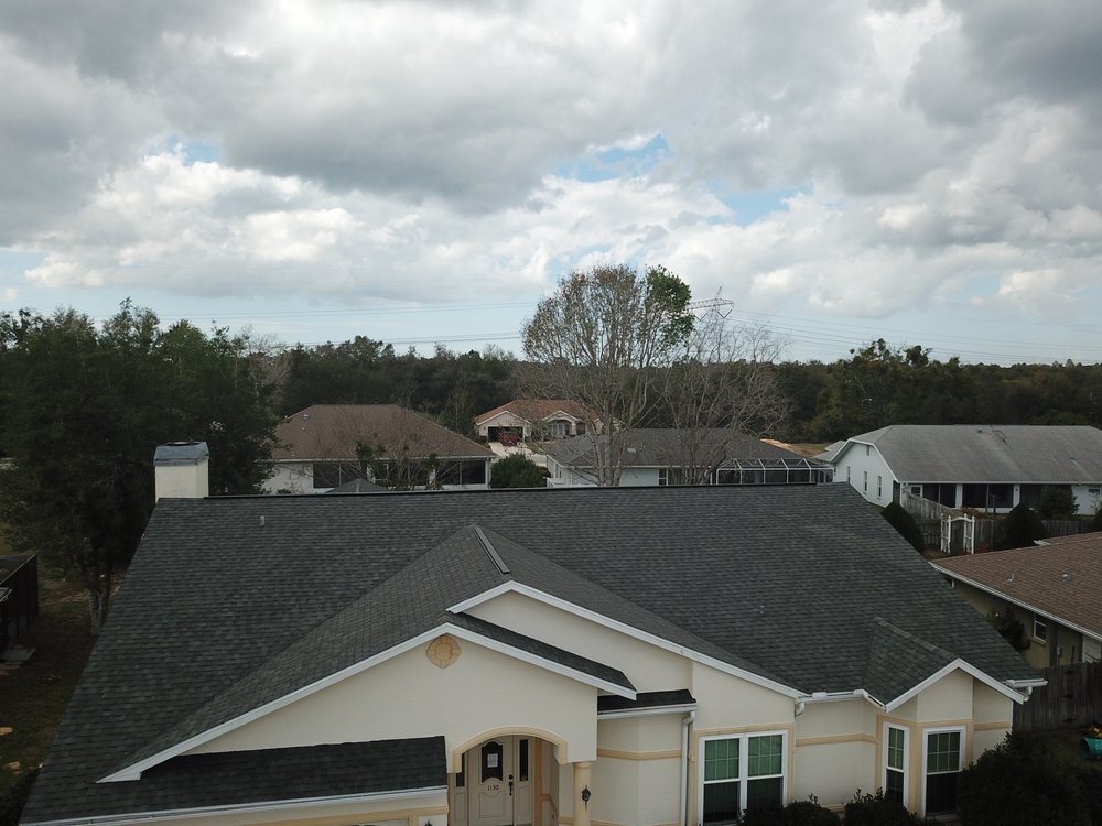 Slide of Elite Roofing