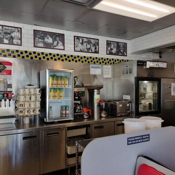 Waffle House - Austin - Breakfast & Brunch Near Me - Austin, Texas
