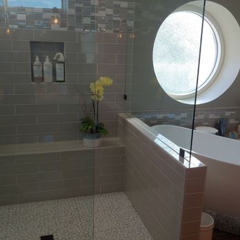 Nola Construction & Design - Main bathroom walk in shower and soaking tub - General Contractors Near Me Nola Construction & Design - Main bathroom walk in shower and soaking tub - General Contractors Near Me