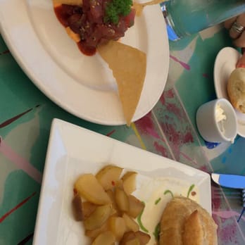 Geoffrey's Malibu - Tuna tartar and Brie cheese puff pastry - Seafood Near Me - Malibu, California