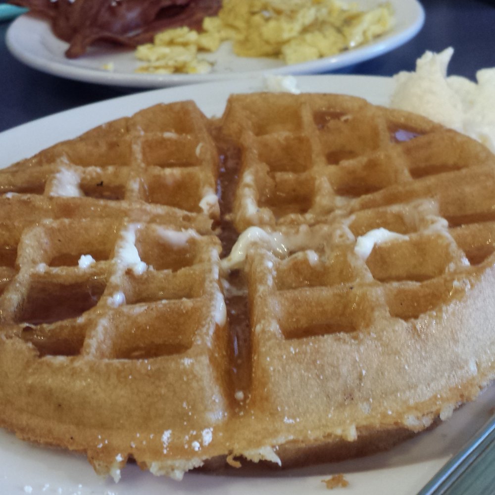 Annie's Cafe - Temecula - Breakfast & Brunch Near Me - Temecula, California