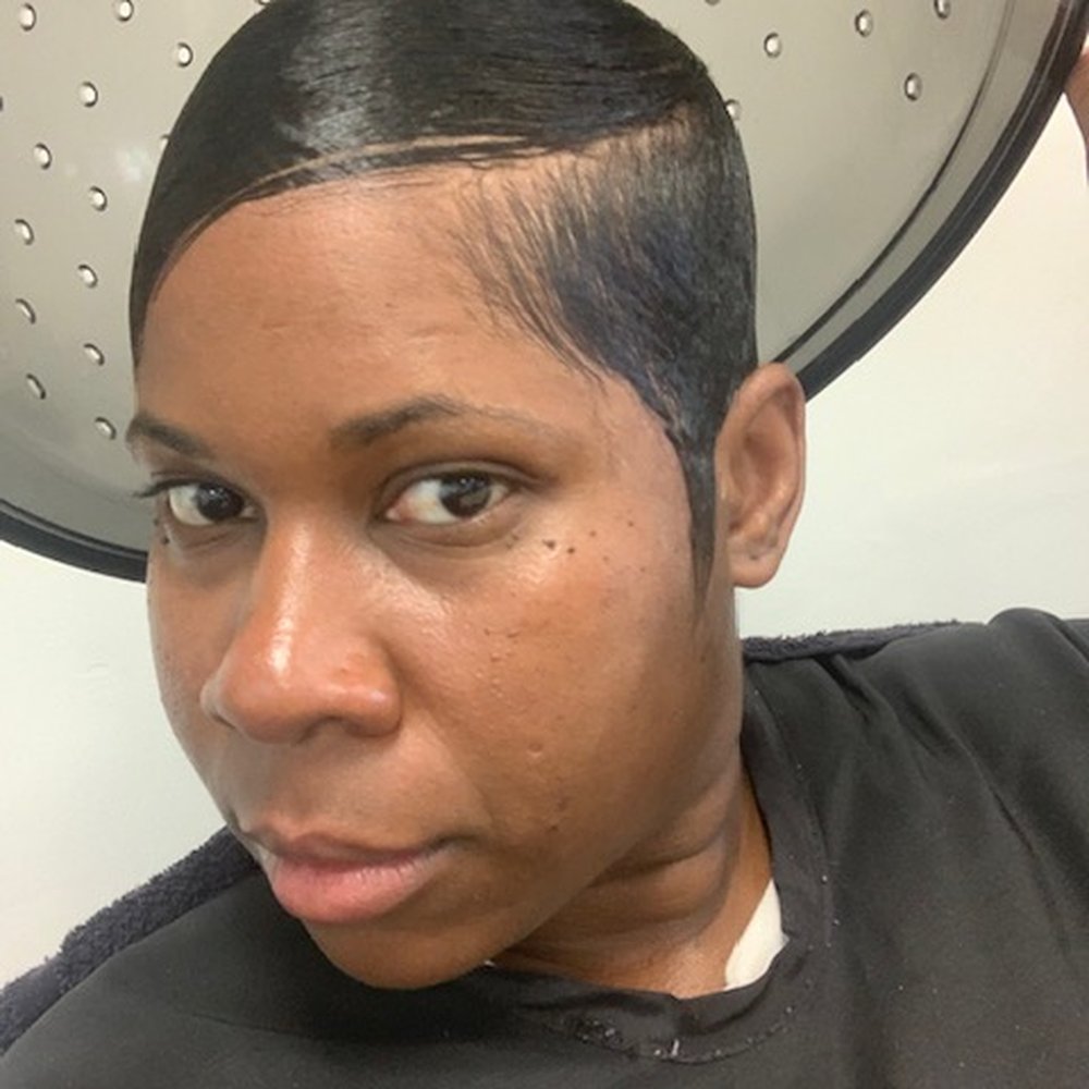 Pazazz Hair Studio - About to style. - Hair Salons Near Me - Lauderhill, Florida Pazazz Hair Studio - About to style. - Hair Salons Near Me - Lauderhill, Florida