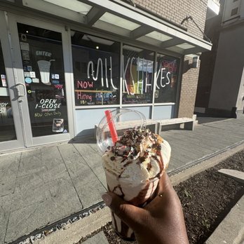 Gordon’s Milkshake Bar - Desserts Near Me - Indianapolis, Indiana Gordon’s Milkshake Bar - Desserts Near Me - Indianapolis, Indiana
