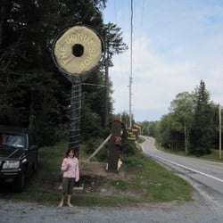 The Donut Shop - Classic roadside attraction