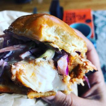 CityBird - Spicy chicken sandwich - Chicken Shop Near Me - Chicago, Illinois