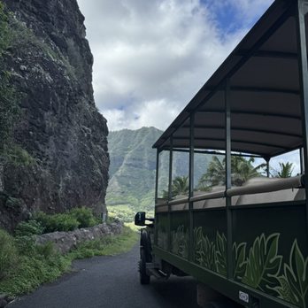 Kualoa Ranch - Tours Near Me - Kaneohe, Hawaii