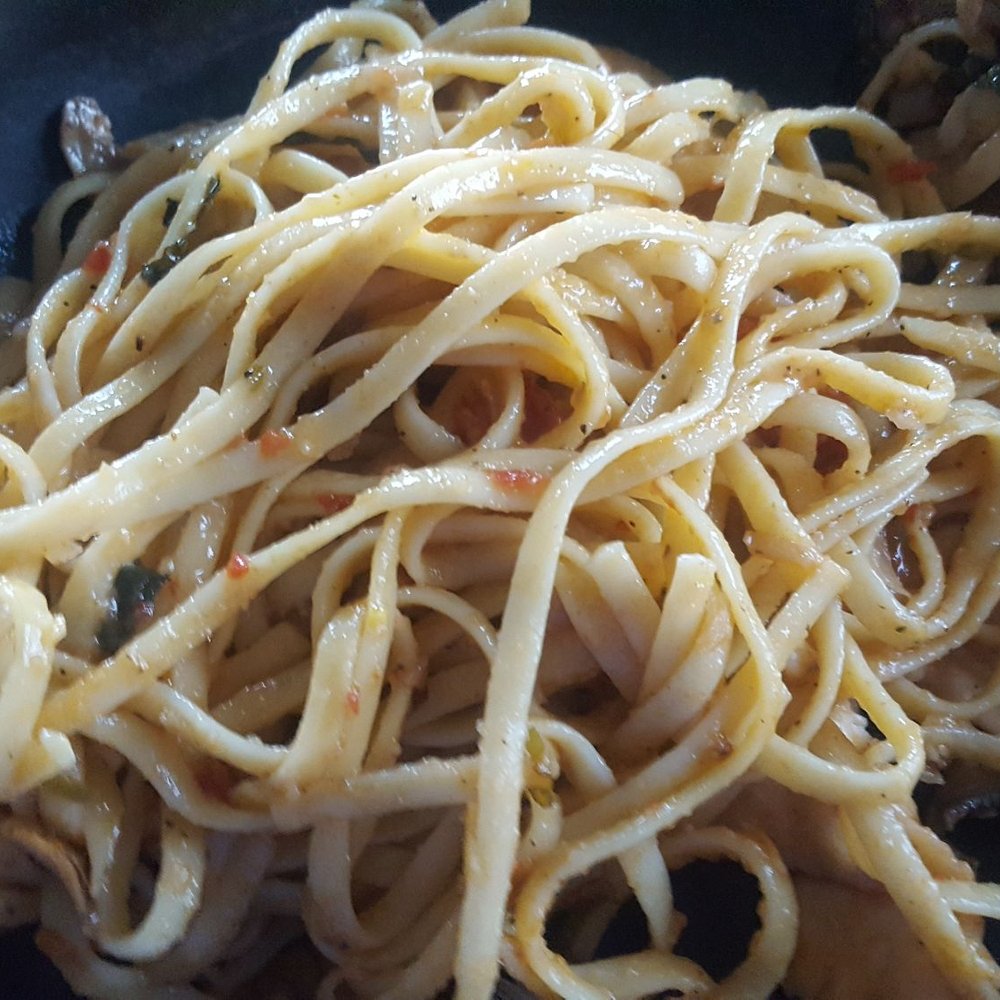 Sorrentos Pizzeria - No sauce. $20 dish and they think this is ok. - Pizza Near Me - Goshen, New York Sorrentos Pizzeria - No sauce. $20 dish and they think this is ok. - Pizza Near Me - Goshen, New York