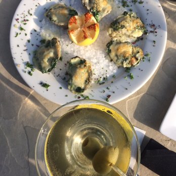 Paradise Beach Grille - Martini to start with our first round of baked oysters (Titos, dirty) - New American Near Me - Capitola, California Paradise Beach Grille - Martini to start with our first round of baked oysters (Titos, dirty) - New American Near Me - Capitola, California