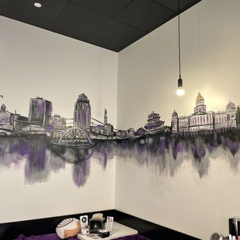 Cinnaholic - Mural - Bakeries Near Me - Des Moines, Iowa Cinnaholic - Mural - Bakeries Near Me - Des Moines, Iowa