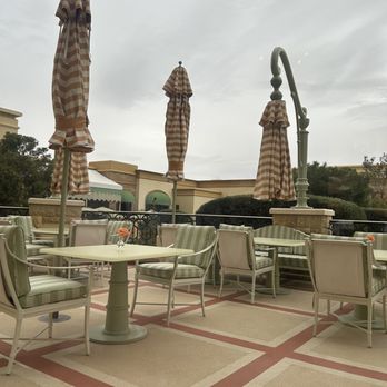 Tableau - Lovely patio view, even on a rainy day. - Breakfast & Brunch Near Me - Las Vegas, Nevada