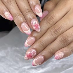 Mint Nail Lounge