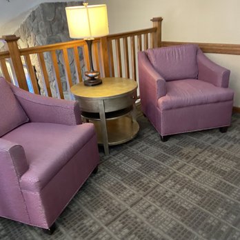 Blossom - Sitting area - Hotels Near Me - Traverse City, Michigan
