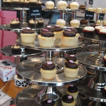 Georgetown Cupcake - Cupcakes Near Me - Washington, DC, District of Columbia Georgetown Cupcake - Cupcakes Near Me - Washington, DC, District of Columbia