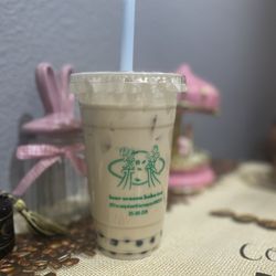 Four Season Boba Tea - Coconut milk tea w/ boba