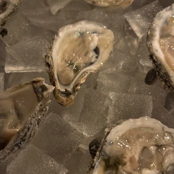 Mariscos La Costa - Ostiones / Oysters - Seafood Near Me - Chicago, Illinois