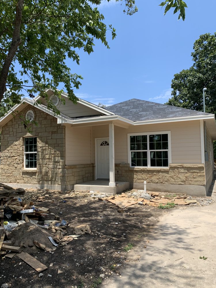 LEO FLORES HANDYMAN Updated July 2024 11 Photos 1215 Mcilvaine, San Antonio, Texas