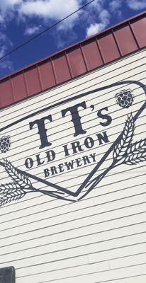 TT’s Old Iron Brewery by null