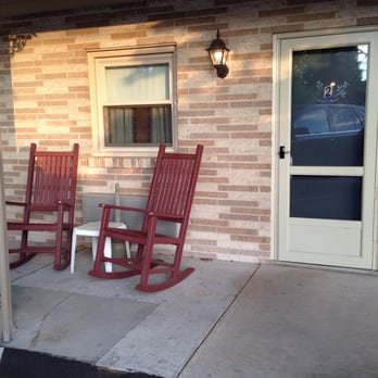 White Rose Motel - Outside Guest room - Hotels Near Me - Hershey, Pennsylvania White Rose Motel - Outside Guest room - Hotels Near Me - Hershey, Pennsylvania
