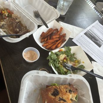 Asado Gaucho - Tri Tip sampler and chicken sandwich which with sweet potato fries - Argentine Near Me - San Diego, California Asado Gaucho - Tri Tip sampler and chicken sandwich which with sweet potato fries - Argentine Near Me - San Diego, California