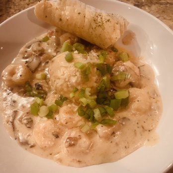 Ruckerjohns A Restaurant & More - Shrimp and grits. - American Near Me - Wilmington, North Carolina Ruckerjohns A Restaurant & More - Shrimp and grits. - American Near Me - Wilmington, North Carolina