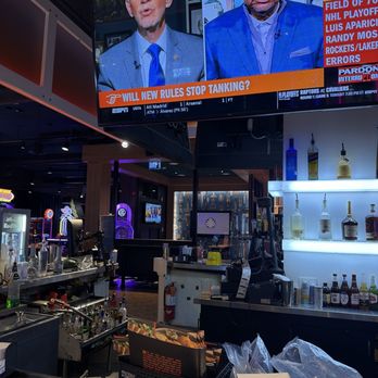 Dave & Buster's Houston - Katy Fwy - Arcades Near Me - Houston, Texas