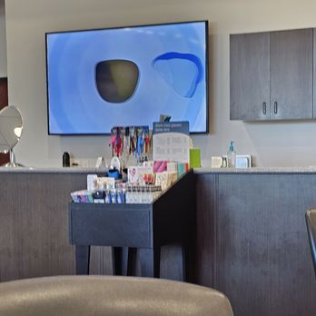Eyemart Express - Eyewear & Opticians Near Me - Cedar Park, Texas