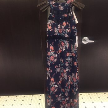 Dry Goods - Women's Clothing Near Me - Orland Park, Illinois