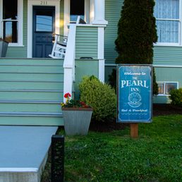Exterior photo of The Pearl Inn - Ilwaco, Washington Exterior photo of The Pearl Inn - Ilwaco, Washington