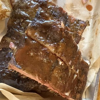 Bigun's Barbecue - Half of a full rack of glazed ribs - Barbeque Near Me - Talking Rock, Georgia