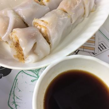 點點心 - Crispy rice flour rolls with shrimp. One of our favorite items we ordered. - Dim Sum Near Me - Hong Kong, HK