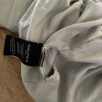 Ross Dress for Less - Defective sheets - Women's Clothing Near Me - Kihei, Hawaii Ross Dress for Less - Defective sheets - Women's Clothing Near Me - Kihei, Hawaii