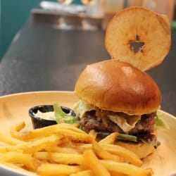 Trend Burger Café - Le Normandy!