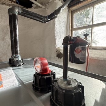 Mike's Oil - Meticulously installed plumbing for Roth oil tank - Propane Near Me - Tiverton, Rhode Island Mike's Oil - Meticulously installed plumbing for Roth oil tank - Propane Near Me - Tiverton, Rhode Island