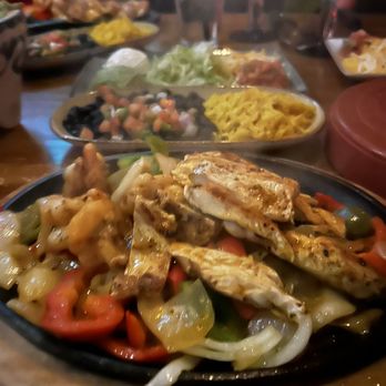 Tio Taco + Tequila Bar - Fajitas- chicken and shrimp - Mexican Near Me - Edison, New Jersey
