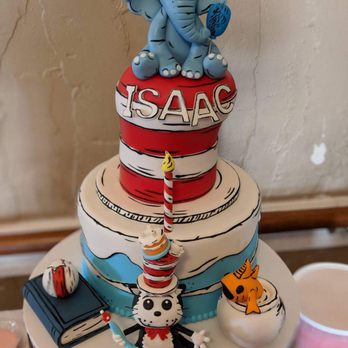 Ele Makes Cakes - Custom Cakes Near Me