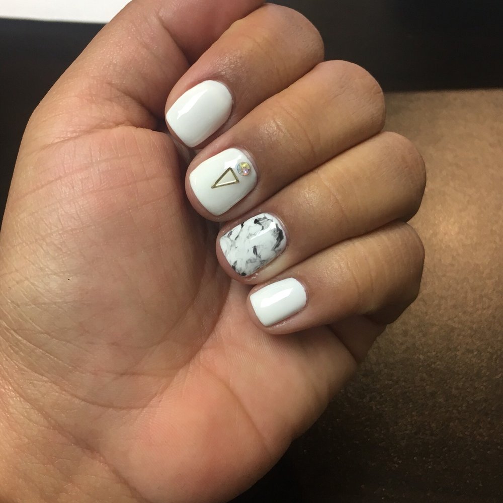 We Nails - Gel manicure and design by Van. - Waxing Near Me - Northridge, California