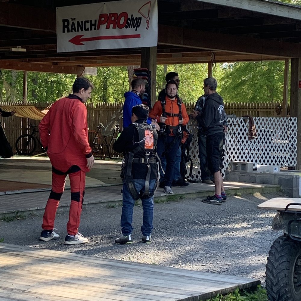 Skydive the Ranch - Getting ready - Skydiving Near Me - Gardiner, New York Skydive the Ranch - Getting ready - Skydiving Near Me - Gardiner, New York