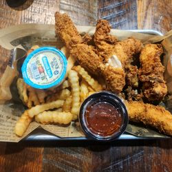 Bobby Mcgee’s - Chicken Tenders