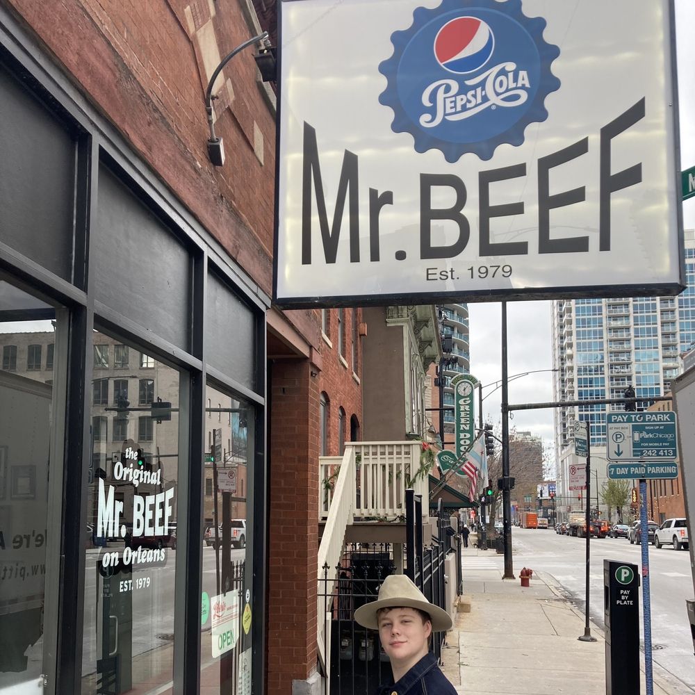 Mr. Beef - Fast Food Near Me - Chicago, Illinois Mr. Beef - Fast Food Near Me - Chicago, Illinois